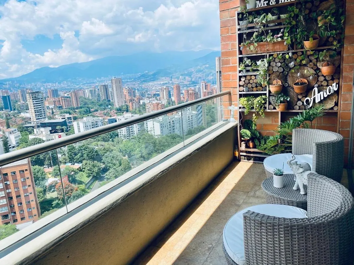 Great Location, Amazing View Apartment Medellin