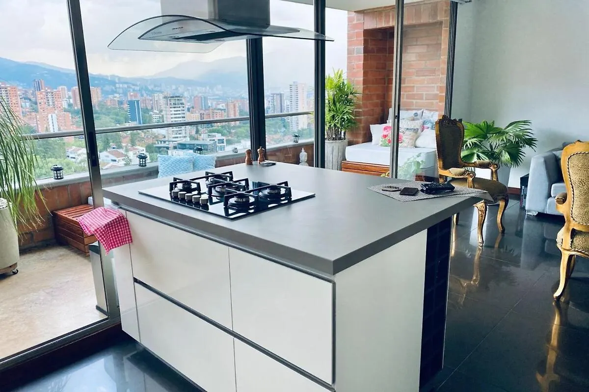 Great Location, Amazing View Apartment Medellin