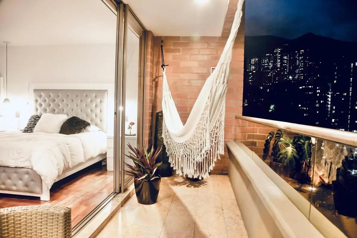 Great Location, Amazing View Apartment Medellin